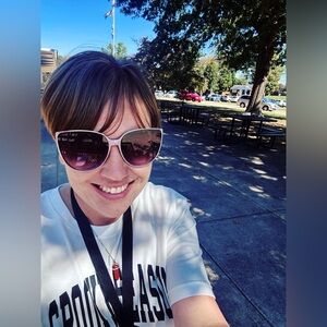 Meet your Posher, Denise